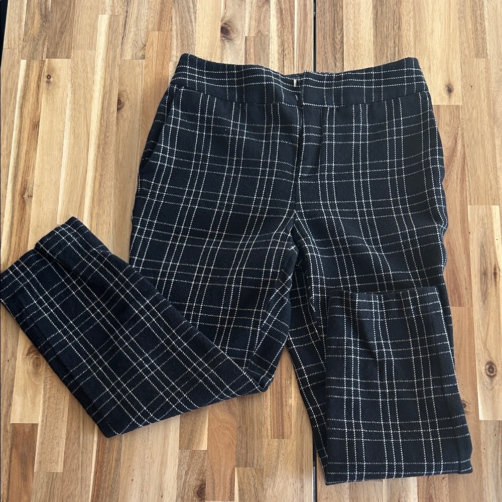 Wool Plaid trousers